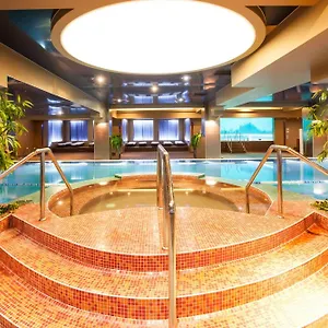  Apartament Yamaluxe - Pink & Gold With Many Facilities