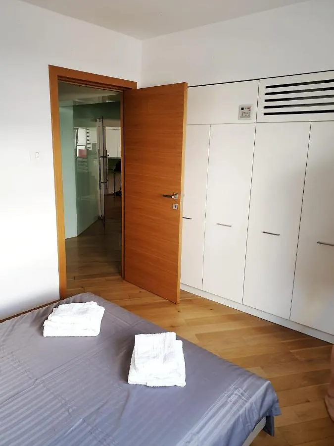 Apartament 3 Camere Lux Ultracentral Radisson Bucureşti